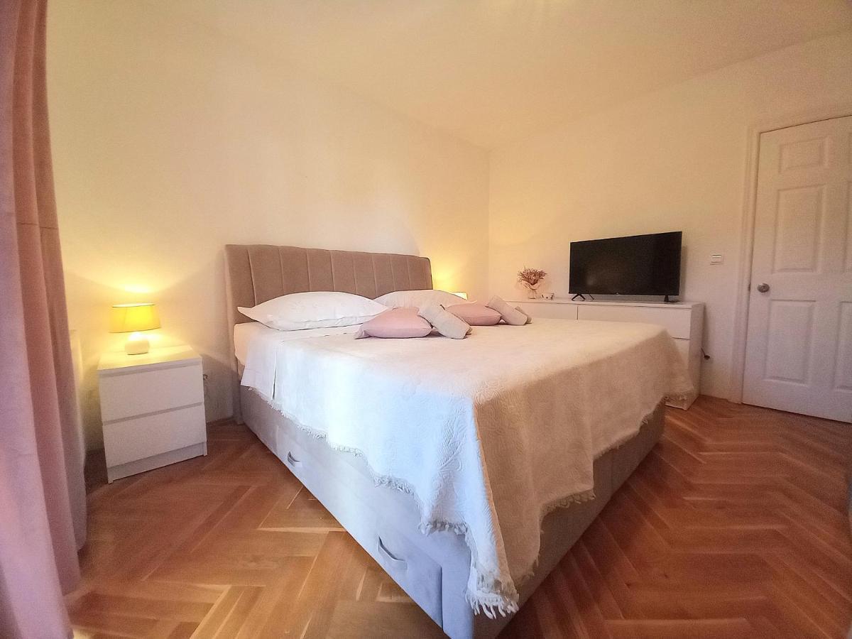Apartman P&M Makarska Exteriör bild